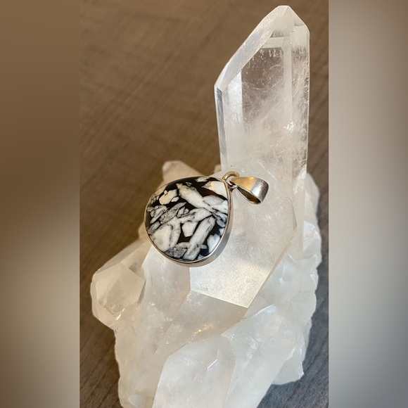 Genuine Rare Chrysanthemum Gemstone, 925 Sterling Silver Pendant - Picture 12 of 15